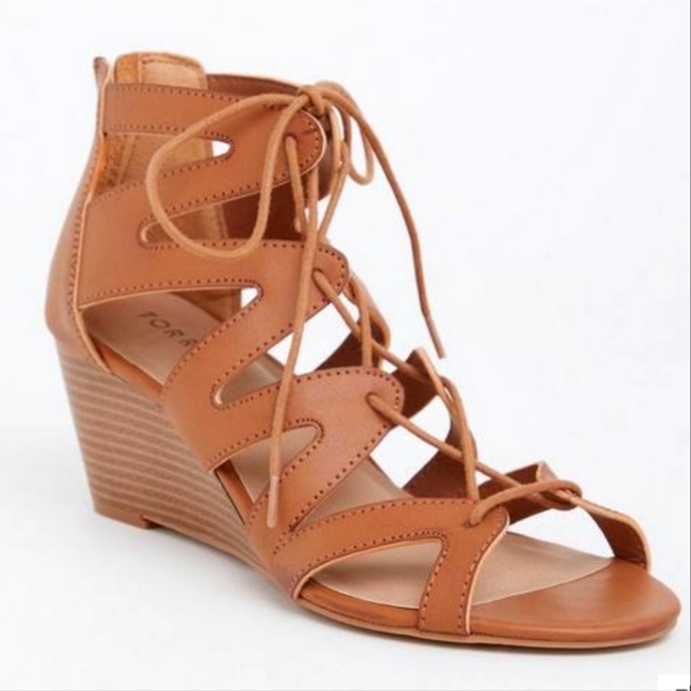TORRID Cognac Lace Up Cage Wedge Size 7 NWT